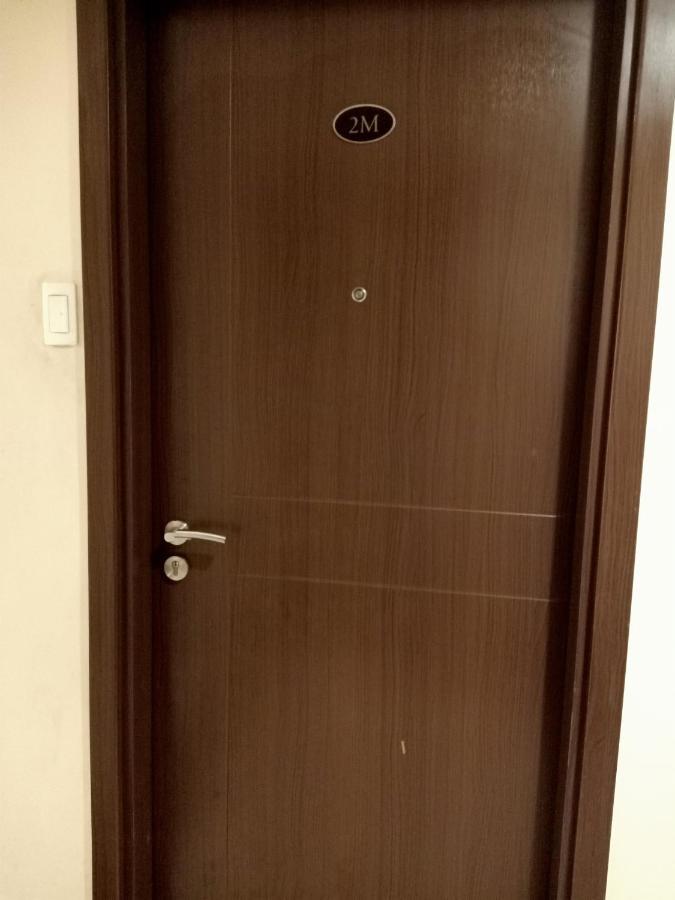 Taj'S Condotel Pasay Exterior photo